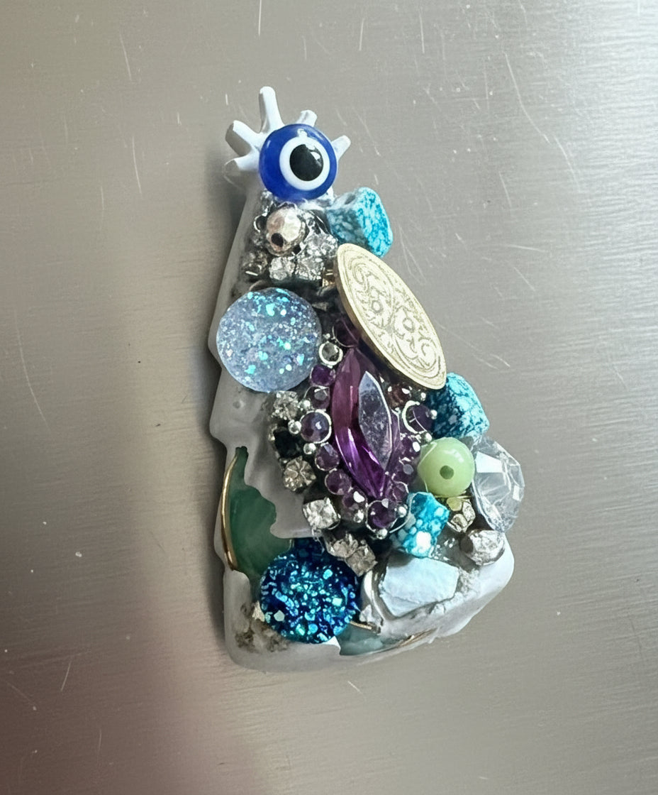 Mini Jewelry Tree Magnet