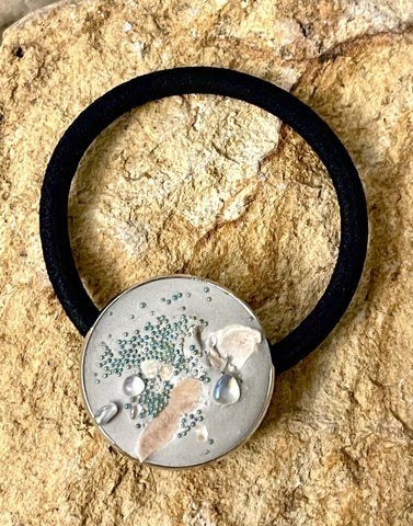 Elastic Hair Tie with Cement Medallion