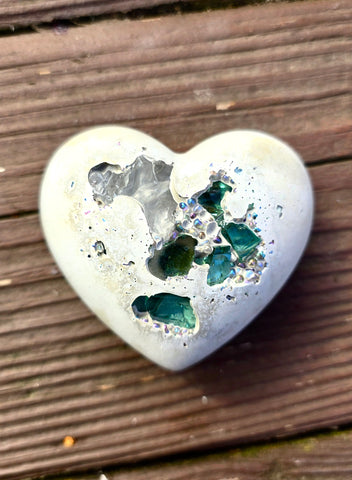 Cement Heart Stone
