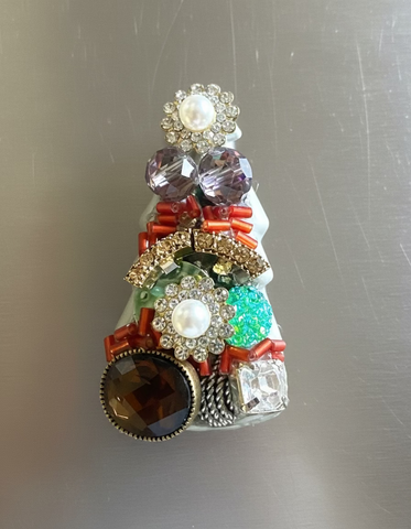 Mini Jewelry Tree Magnet