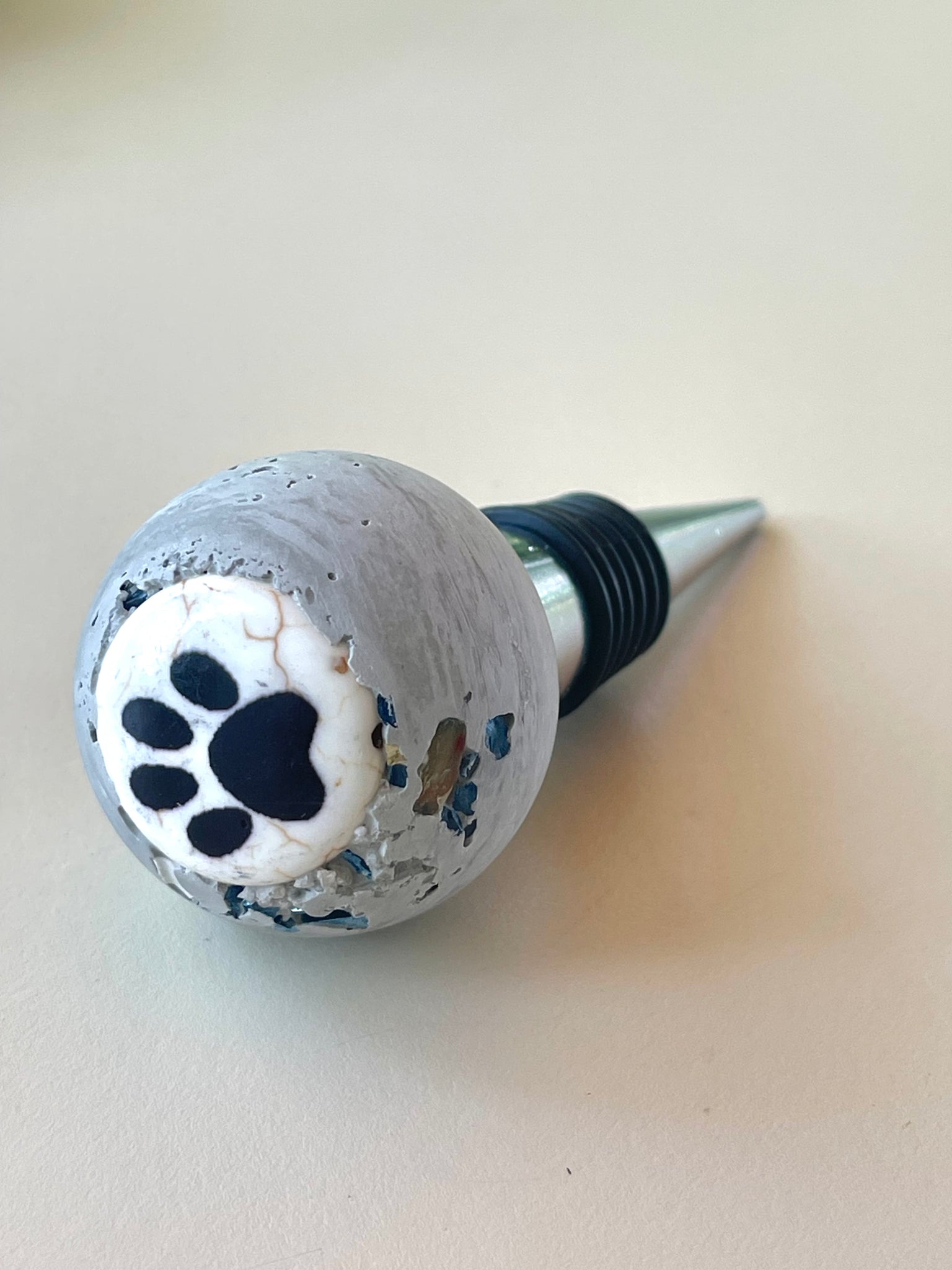 Cement Wine Bottle Stopper-Paw