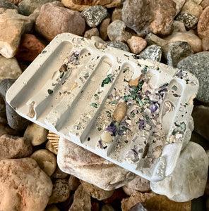 Cement Self-Draining Soap Dish