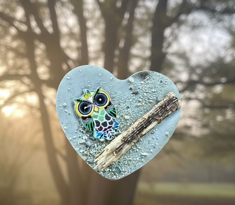 Owl Branch Pocket Heart