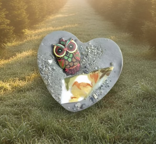 Owl Branch Pocket Heart