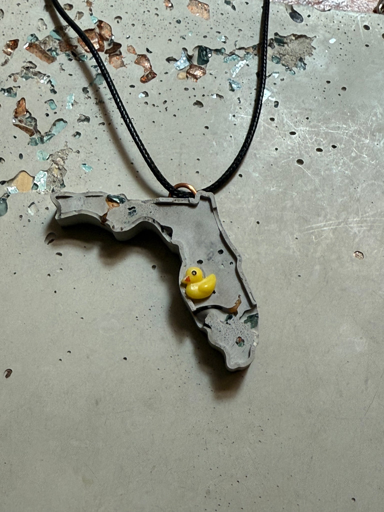 Little Florida Necklace - Jeep Duck