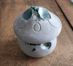 Cement Mushroom Jar with Lid