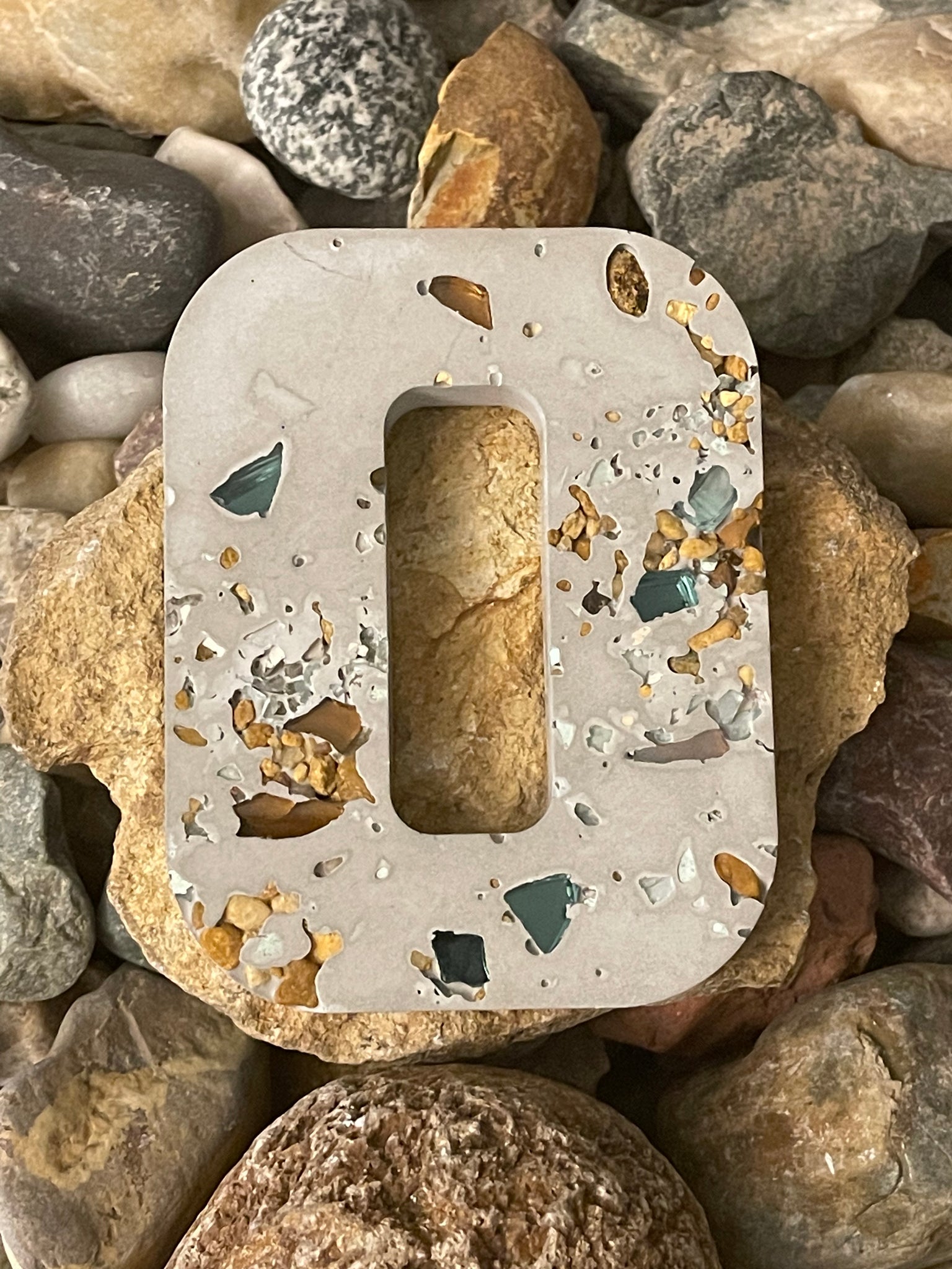 Concrete Letter O