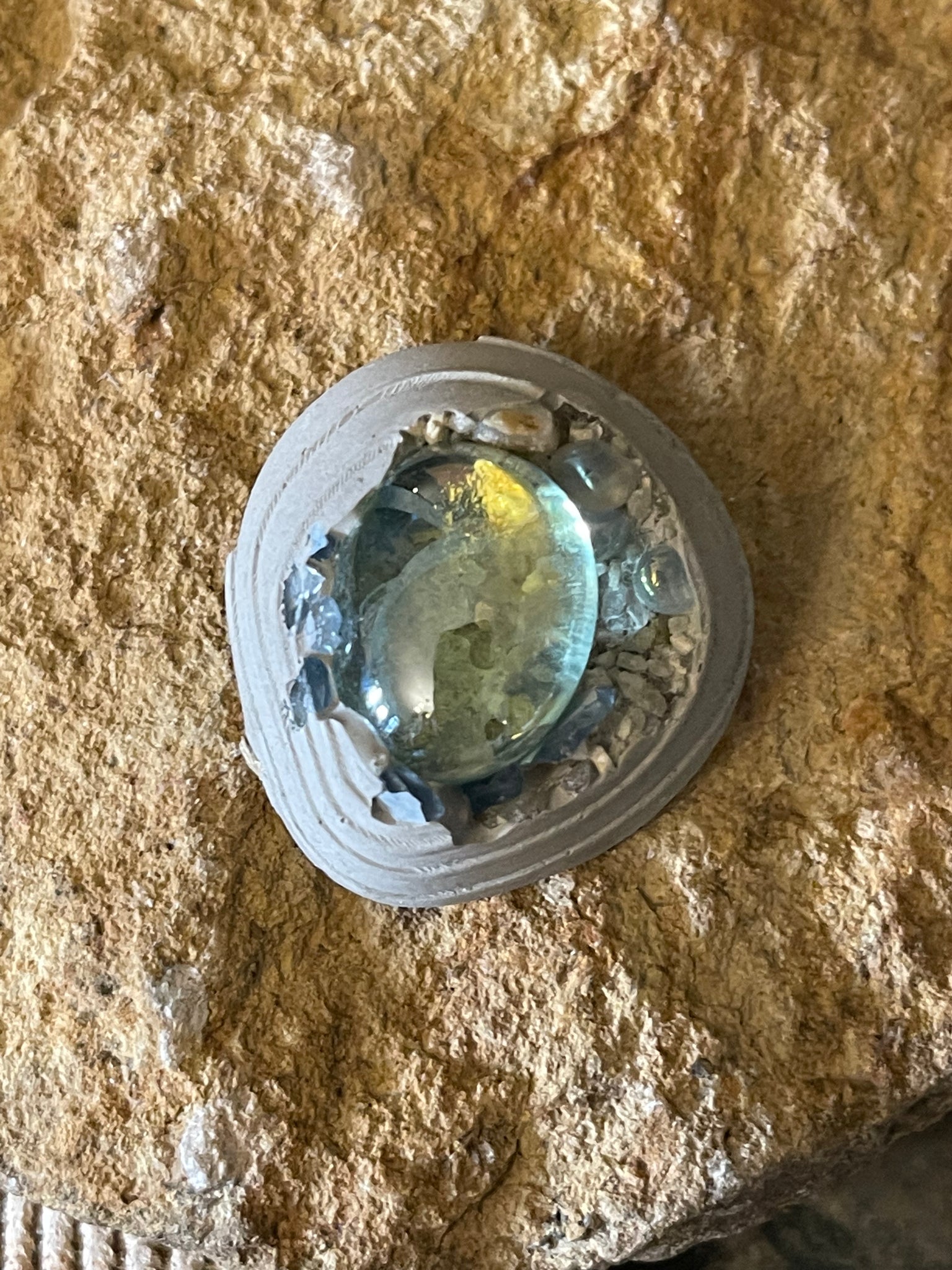 Seashell 8 Bit Concrete Mini Orb Seashell – From Bits & Pieces