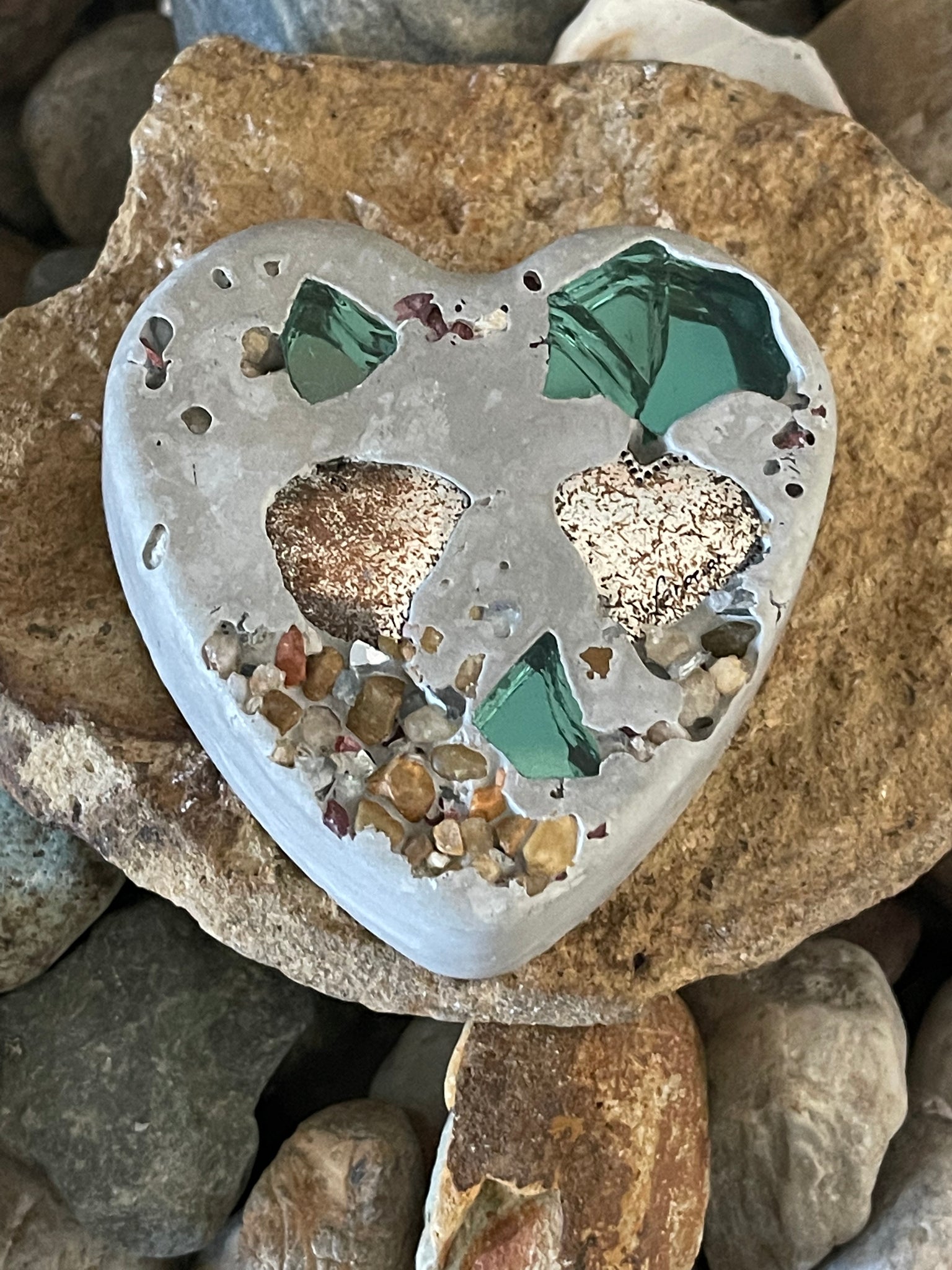 Flat Concrete Heart Stone